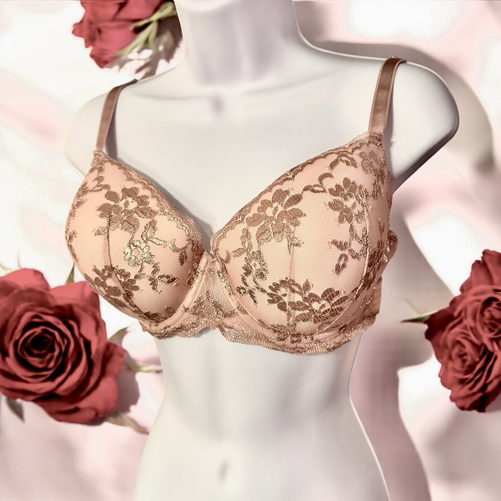 Victoria's Secret Dream Angels Lined Demi Very Sexy  Underwire Bra 34DDD